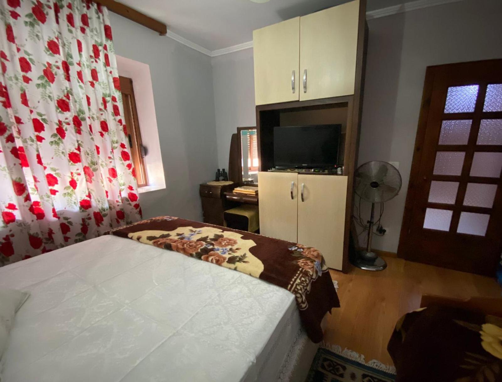 Kruja Shared Apartment Kültér fotó