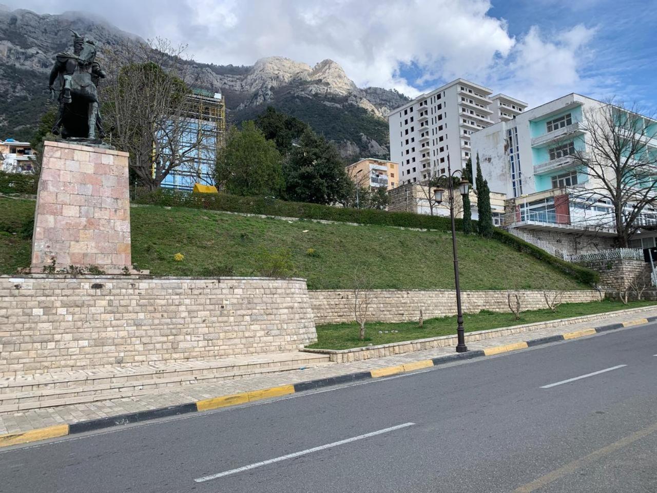 Kruja Shared Apartment Kültér fotó